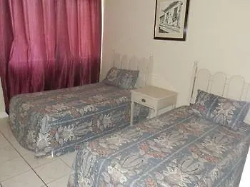 Lovely 2 Bedrooms Apartment Ocho Rios 3*,